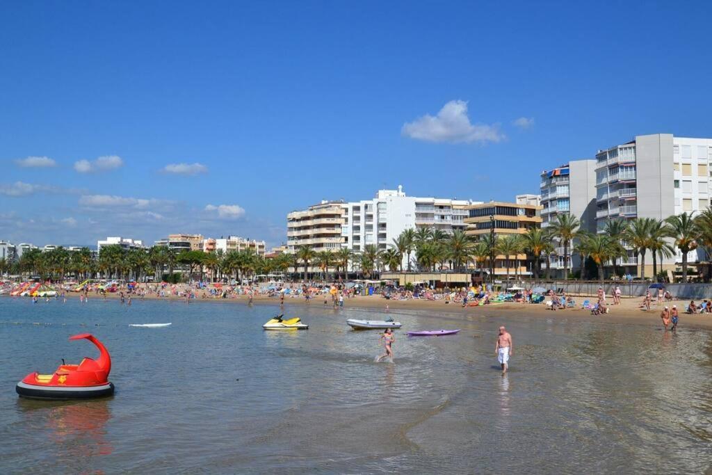 Bonito Apartamento Con Piscina Salou Luaran gambar