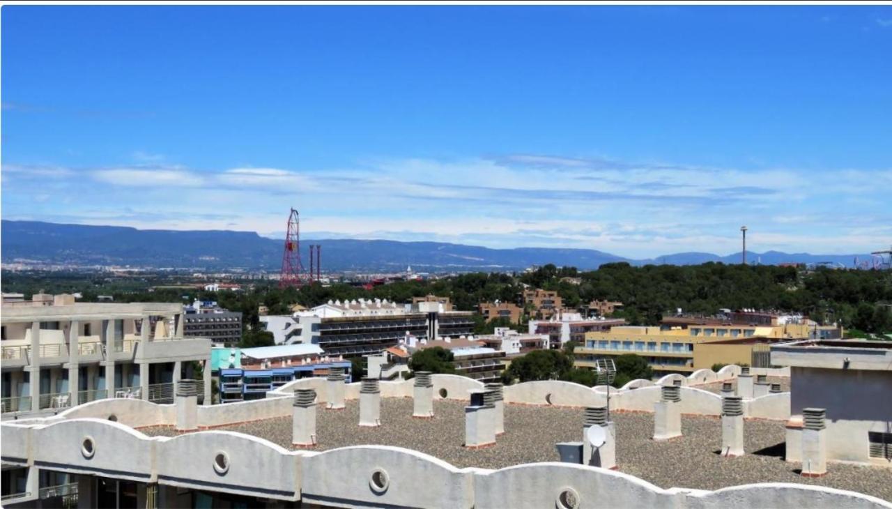 Bonito Apartamento Con Piscina Salou Luaran gambar