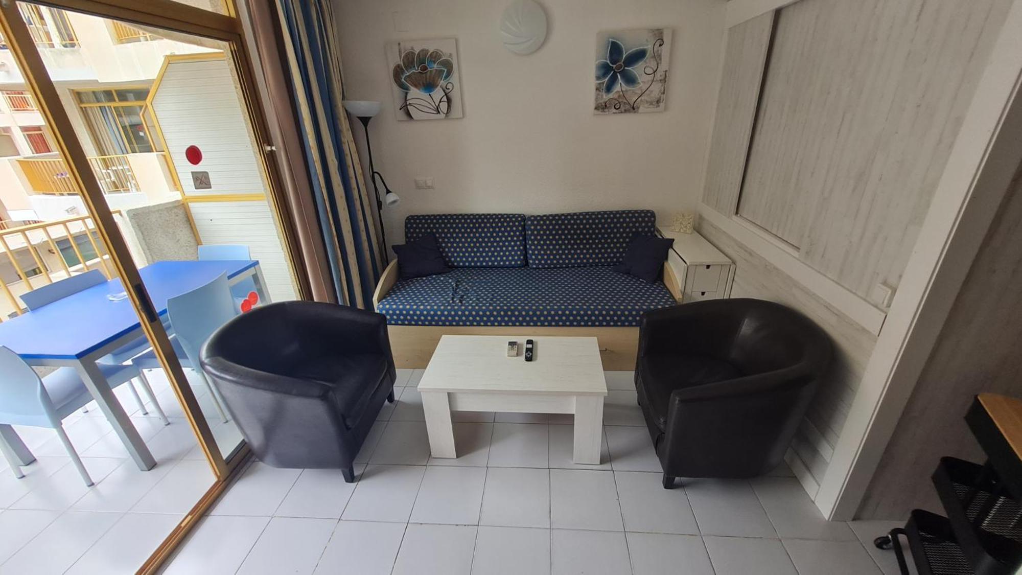 Bonito Apartamento Con Piscina Salou Luaran gambar